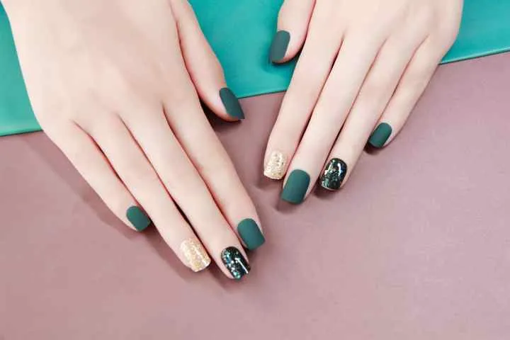 اظافر لامعه-shiny nails