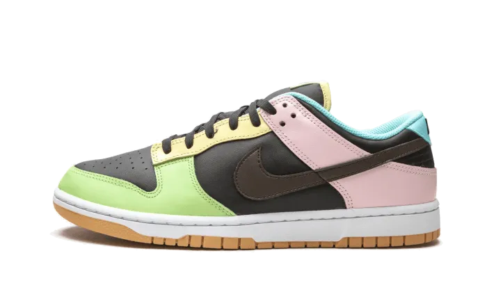 Dunk Low SE Free 99 Black
