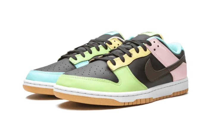 Dunk Low SE Free 99 Black